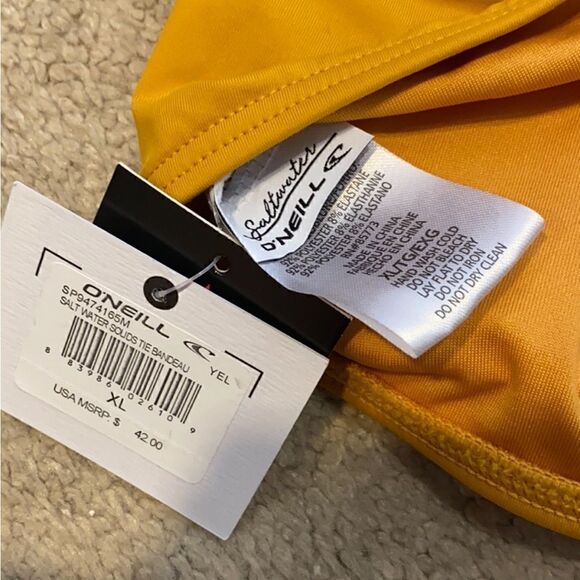 NWT MSRP $42 O'Neill Salt Water Tie-Back Bandeau Bikini Top - Picture 5 of 6